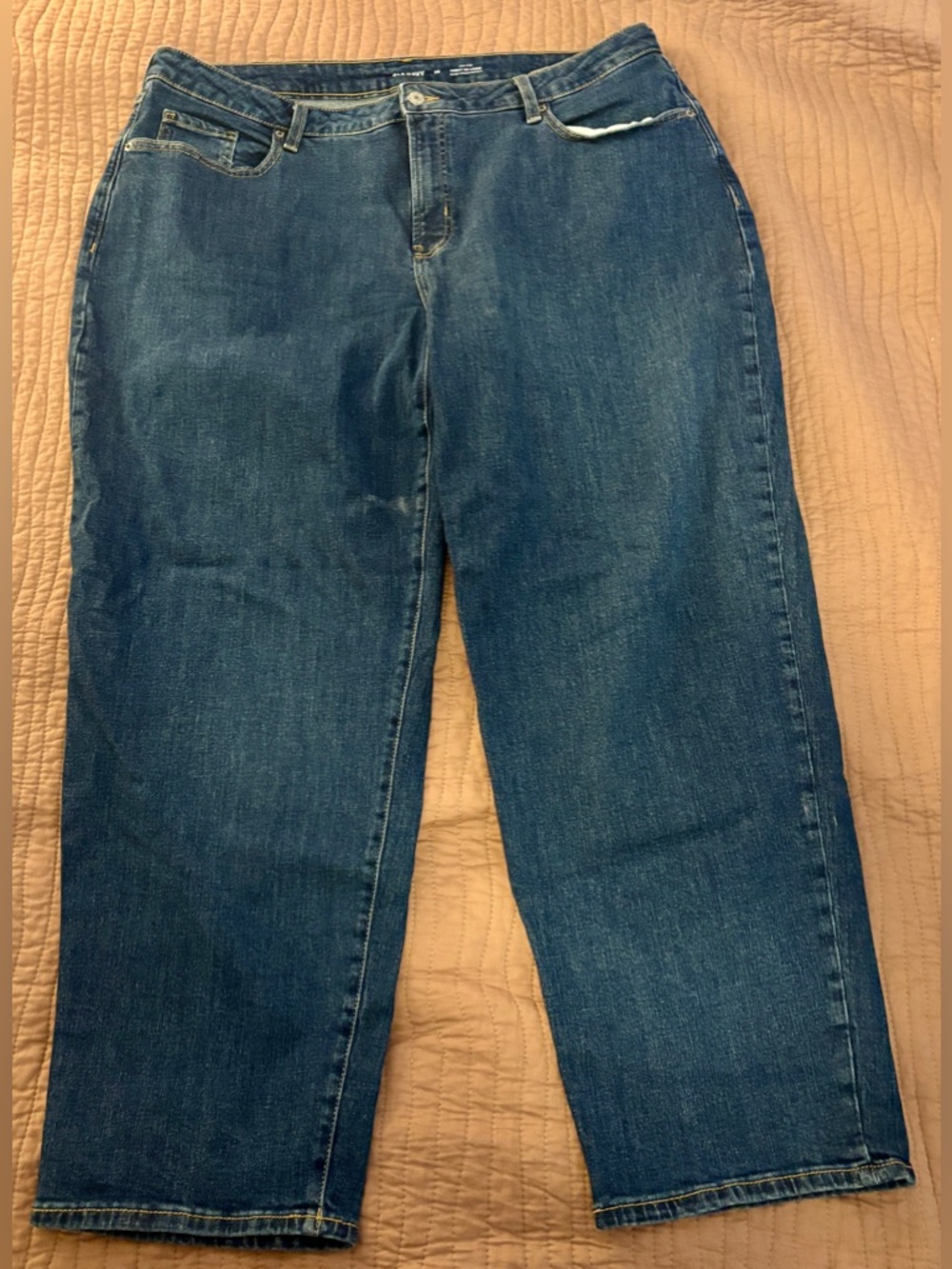 Old Navy HIGH-RISE
CURVY OG LOOSE SECRET-SMOOTH POCKETS JEANS